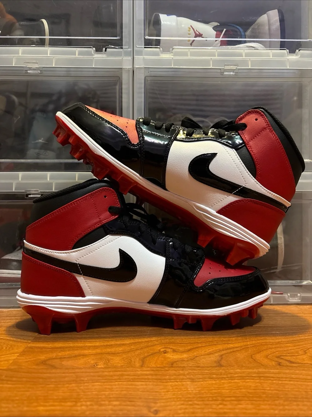Air Jordan 1 Mid TD Cleat Bred Toe FJ6805-601 Football Cleats Men’s NWOB
